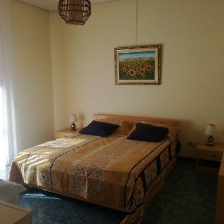Un'Oasi Di Pace In Centro Apartment San Severo Bagian luar foto