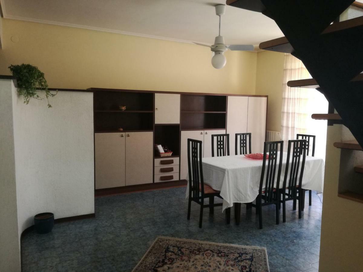 Un'Oasi Di Pace In Centro Apartment San Severo Bagian luar foto